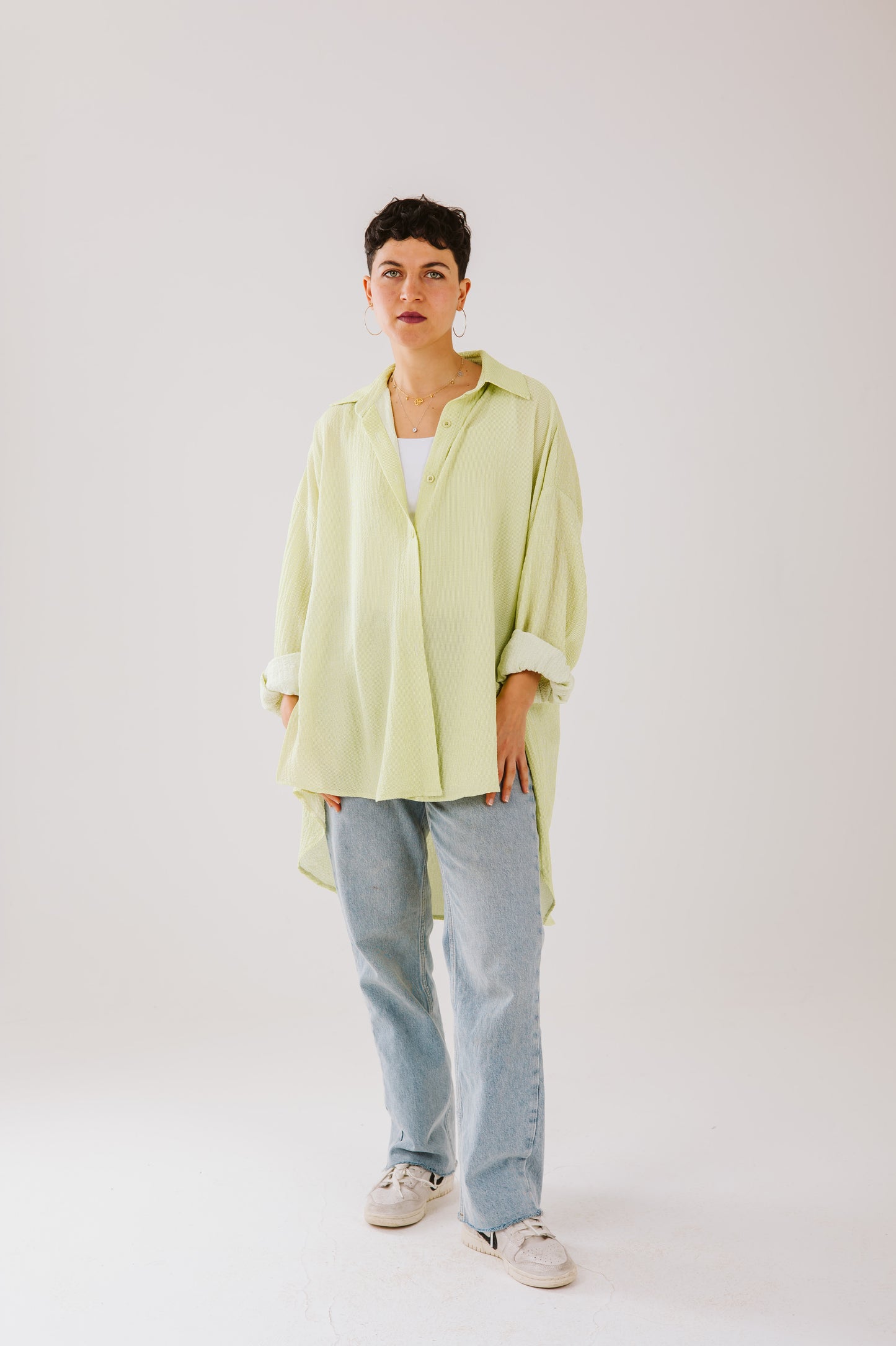 Airy chemise in lime
