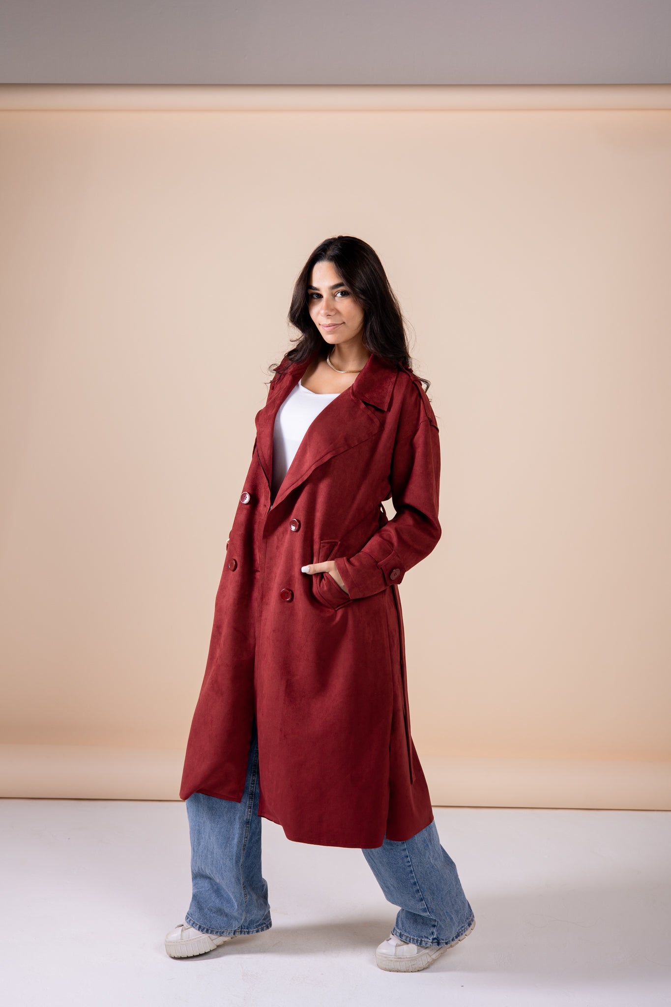 Suede manteau in maroon