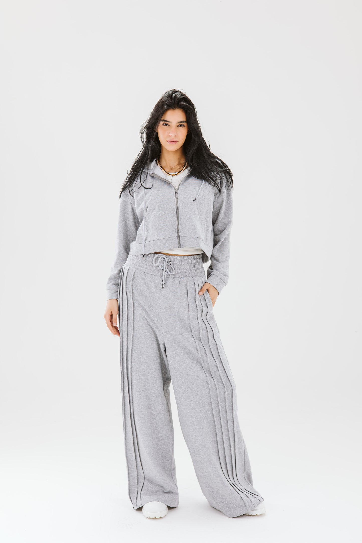 Tracksuit in grey