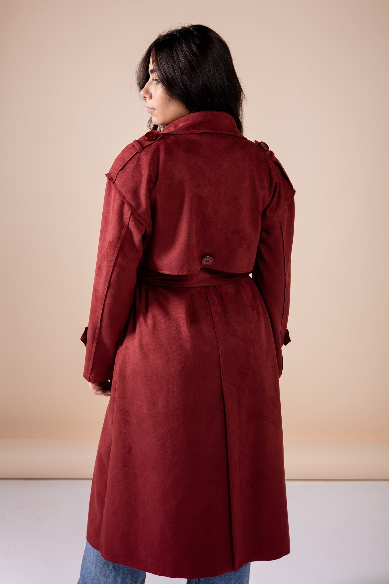 Suede manteau in maroon