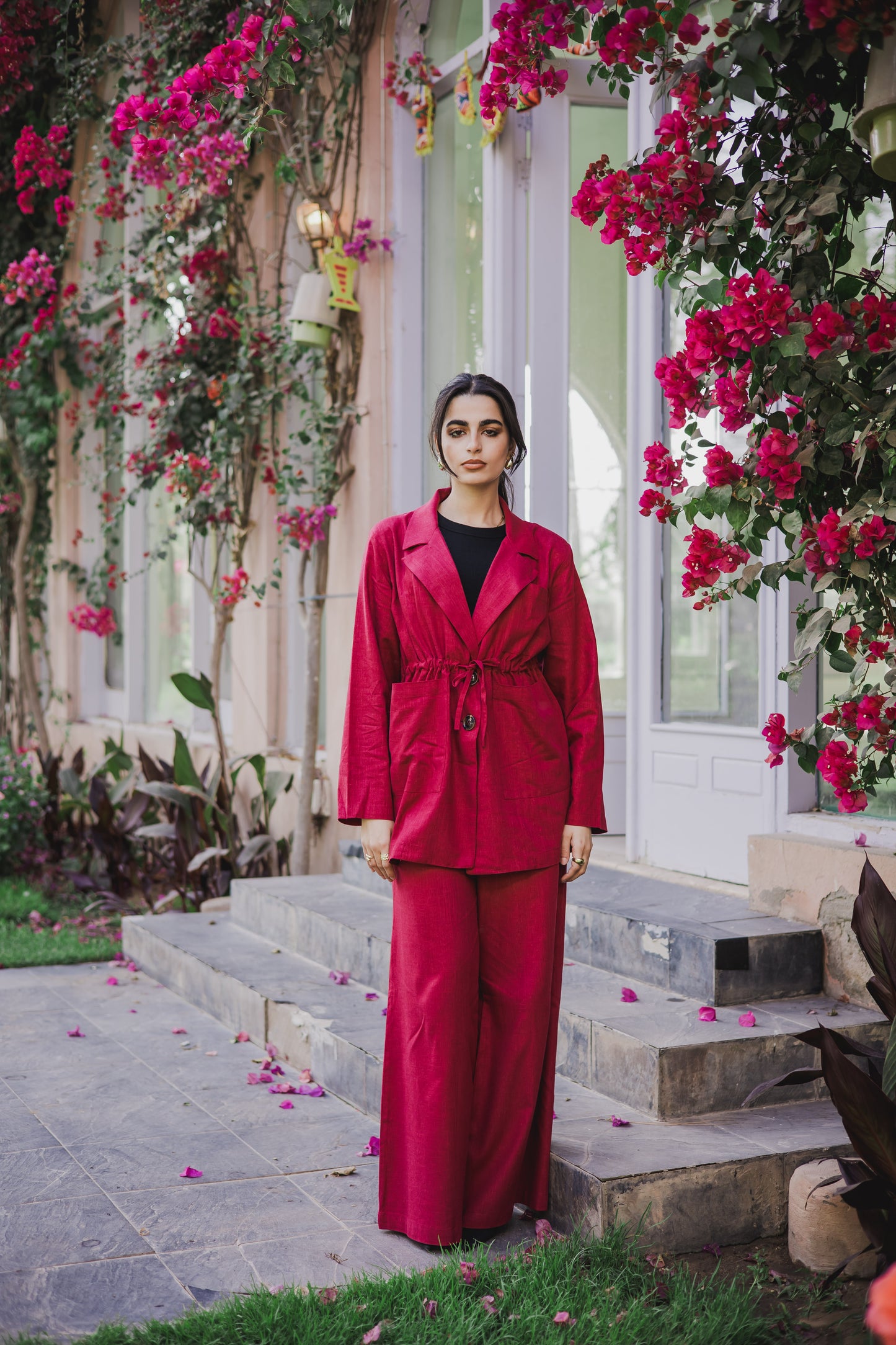 Linea blazer set in maroon