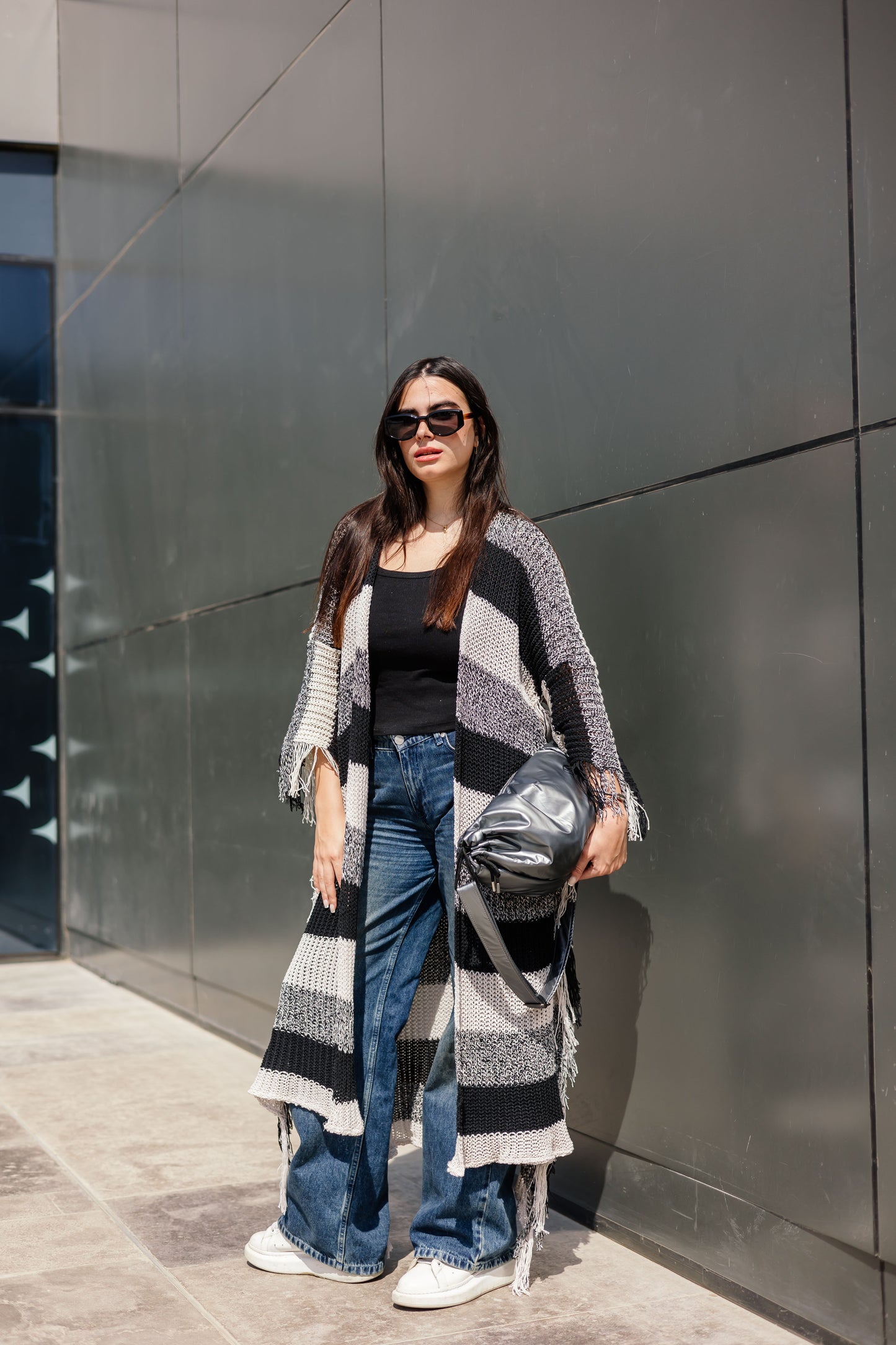 Stripped knit cardigan in black and white