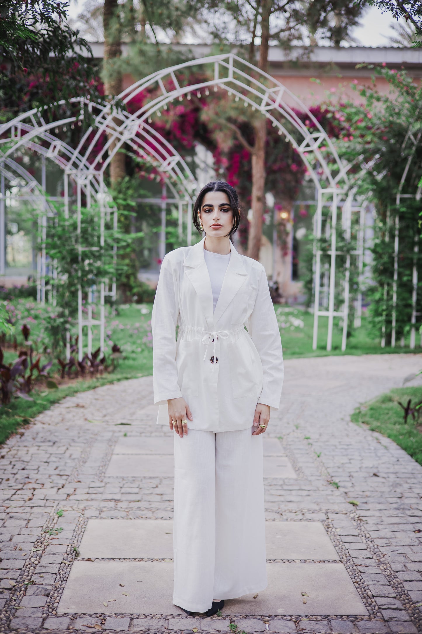 Linea blazer set in off white