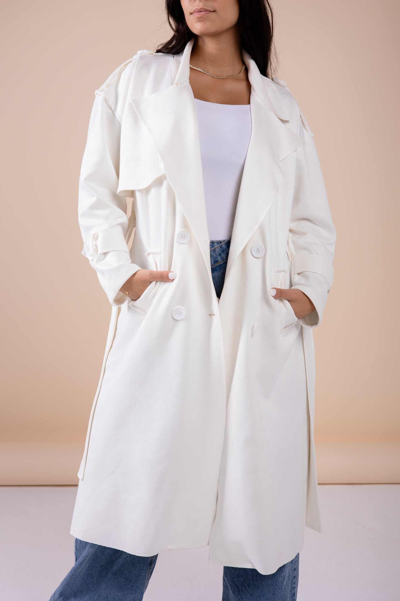 Suede manteau in white