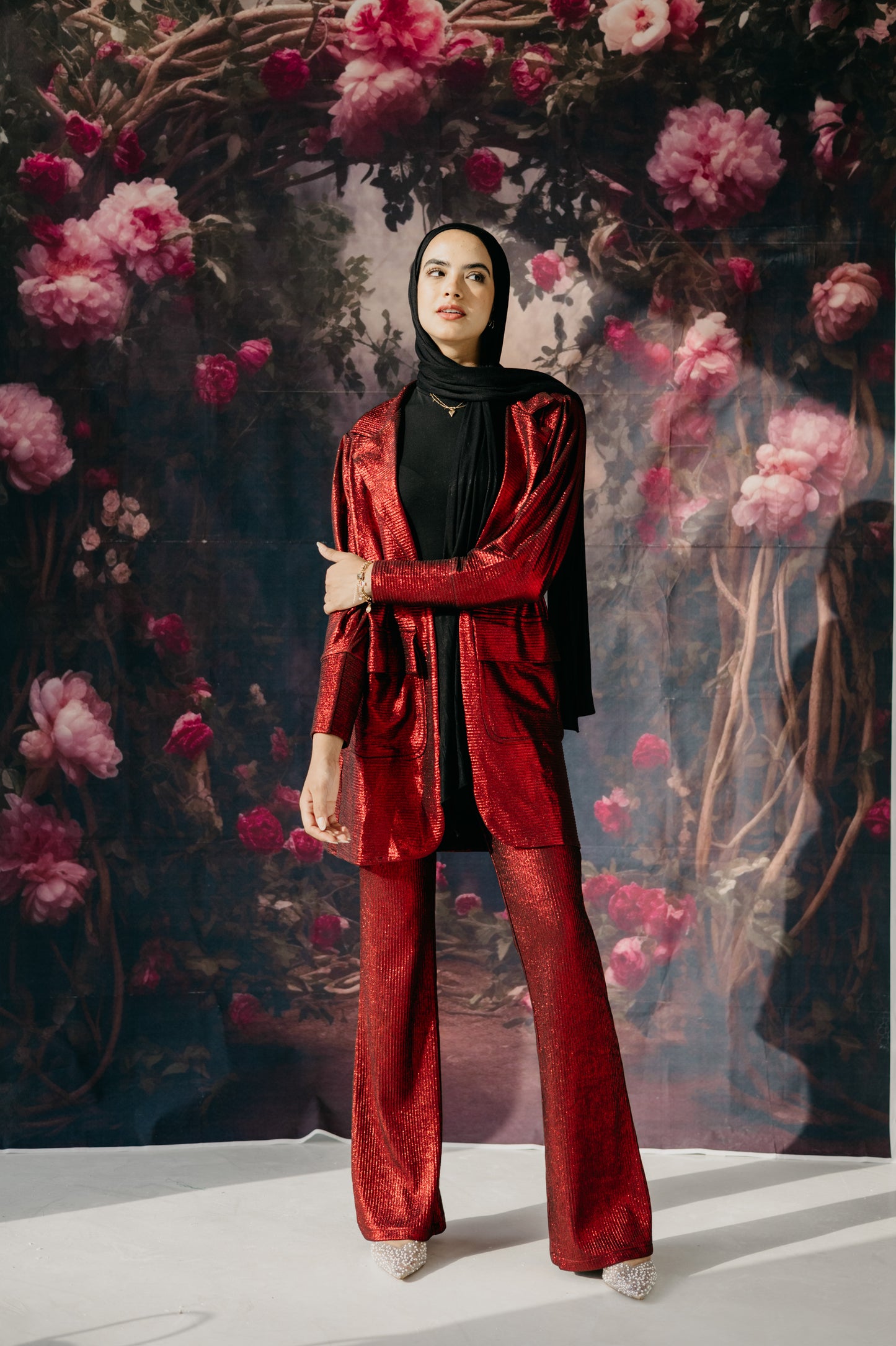 Shimmer blazer set in maroon