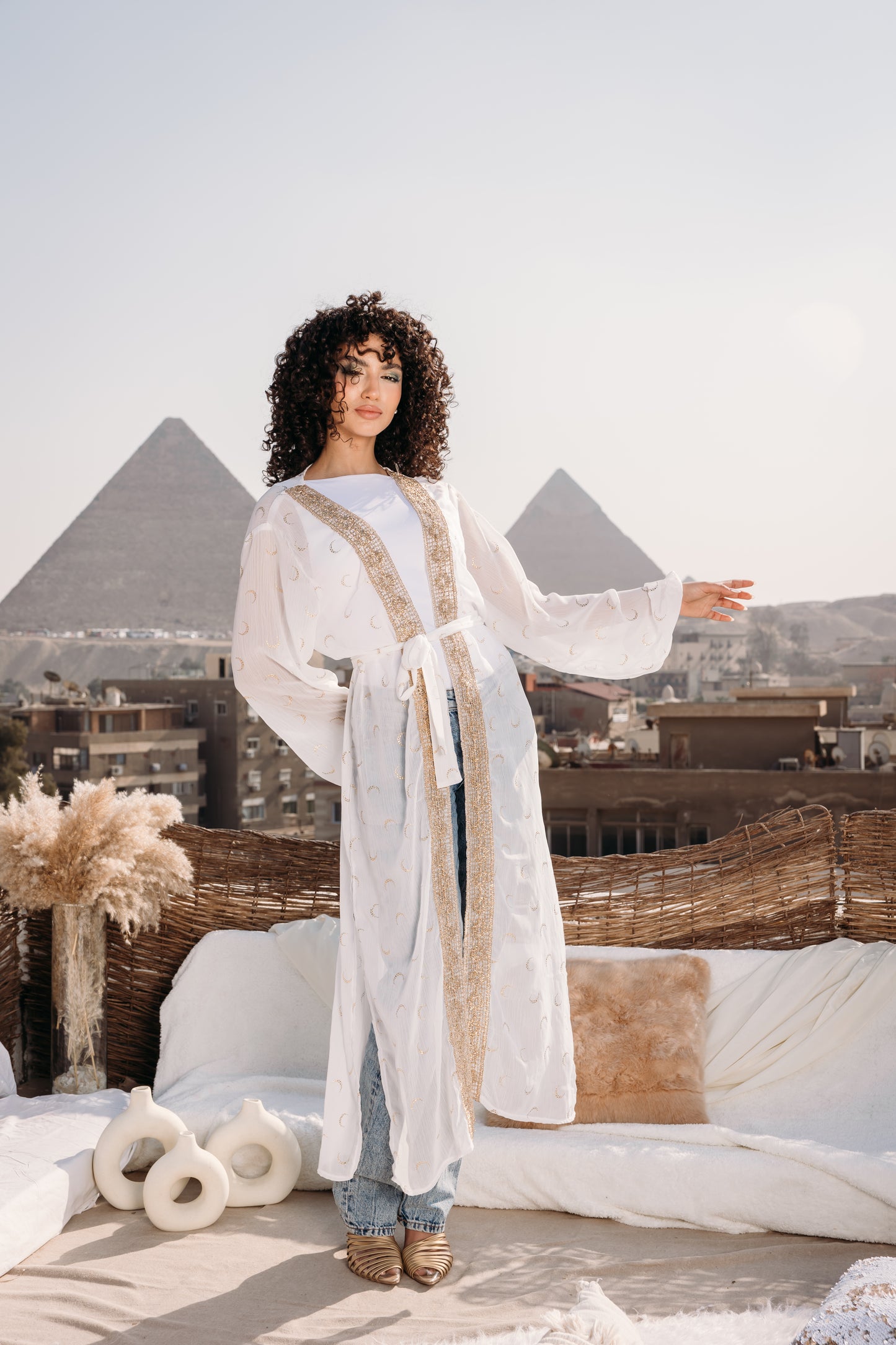 The crescent kaftan in white