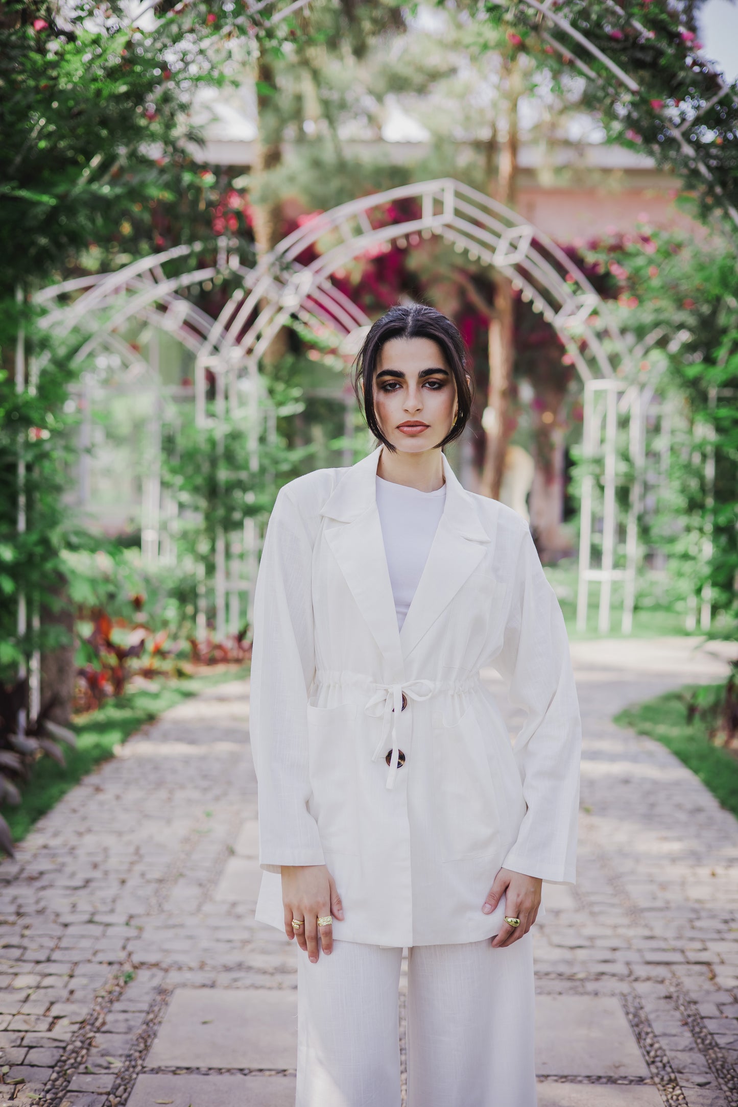 Linea blazer set in off white