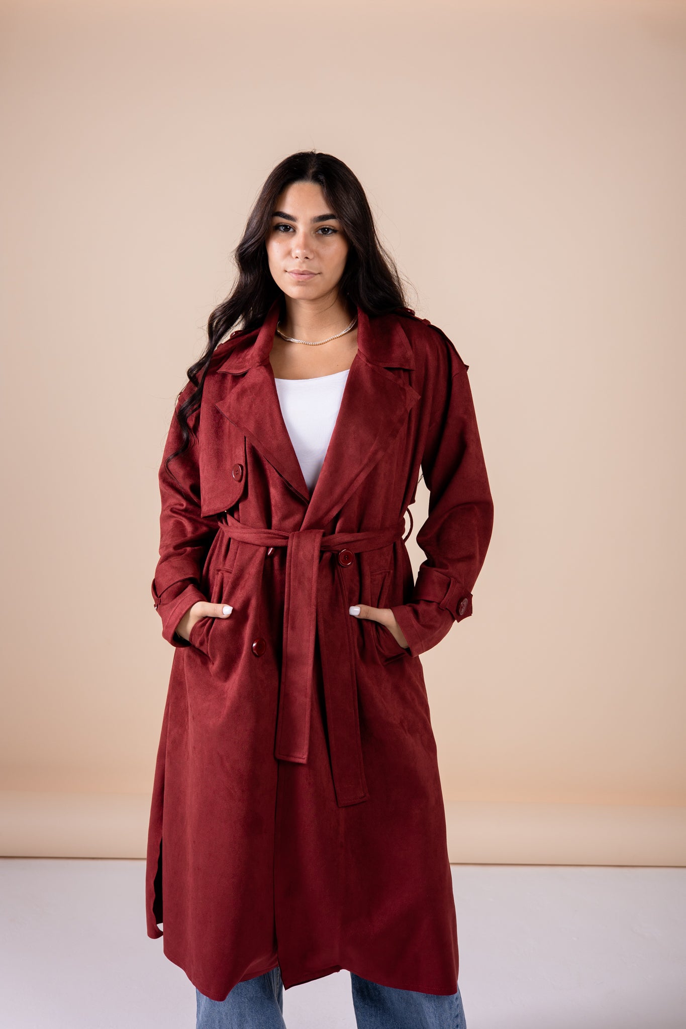 Suede manteau in maroon