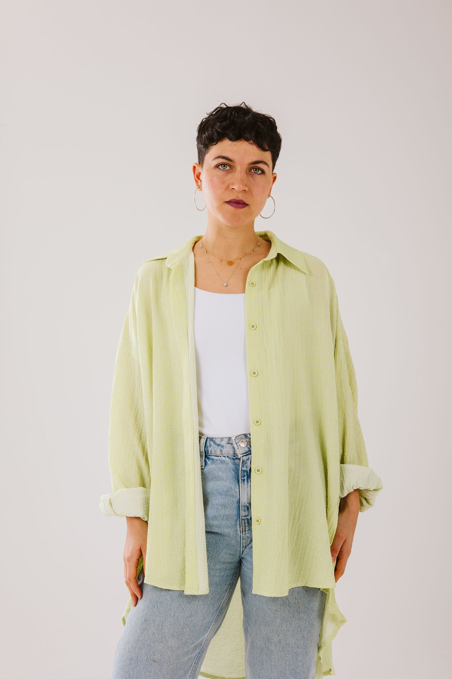 Airy chemise in lime