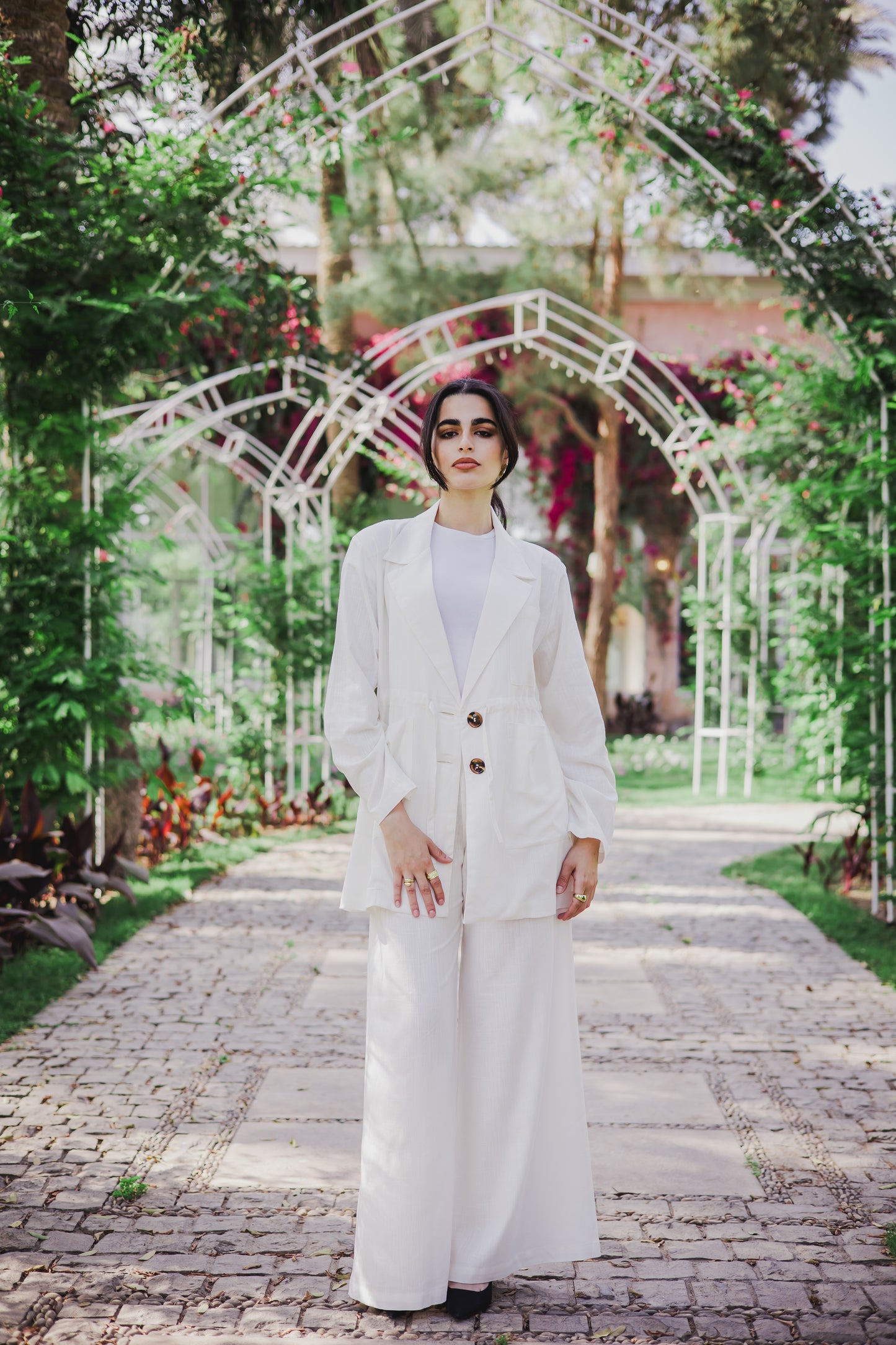 Linea blazer set in off white
