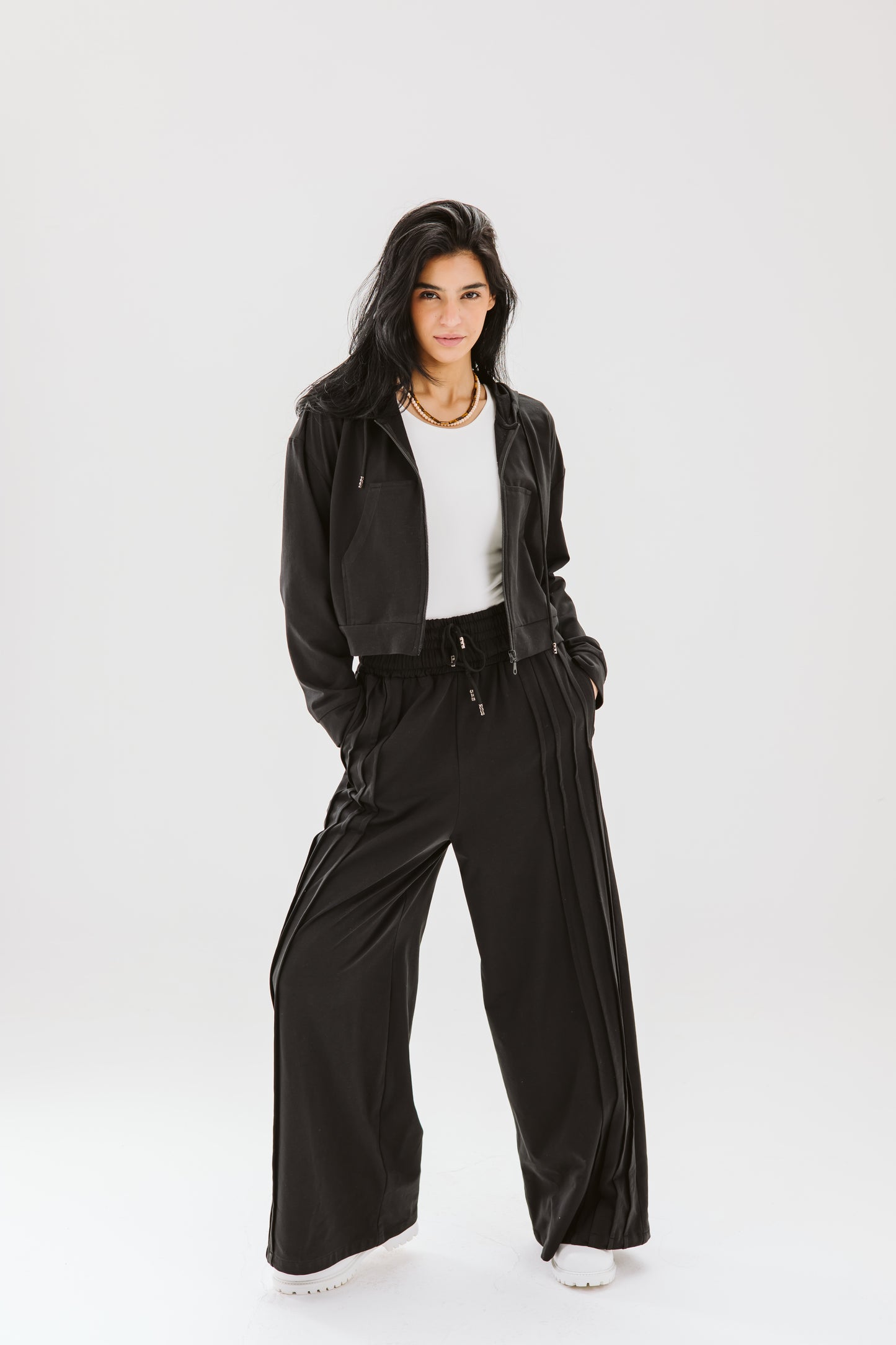 Tracksuit in black