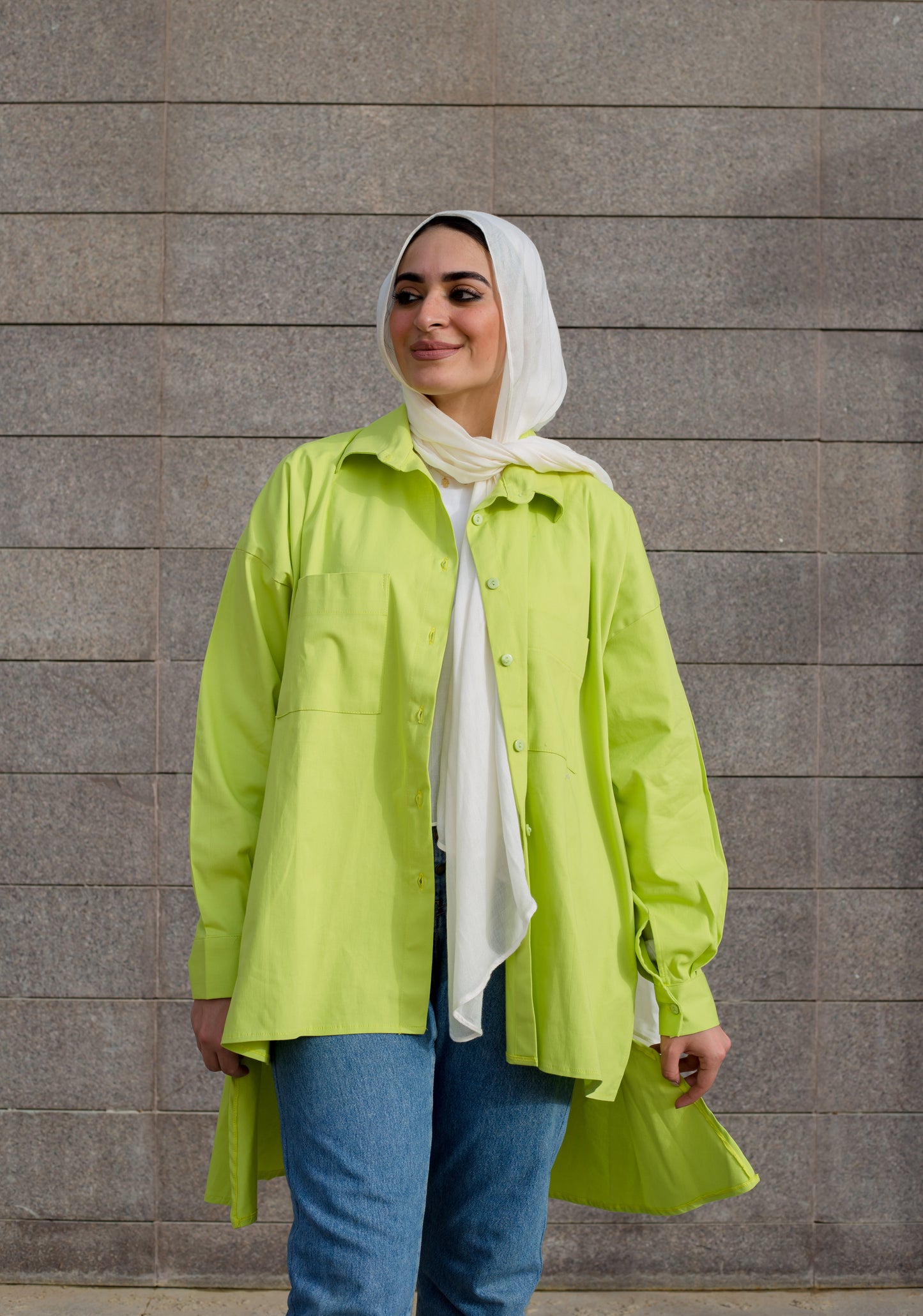 The pocket chemise in Lime green