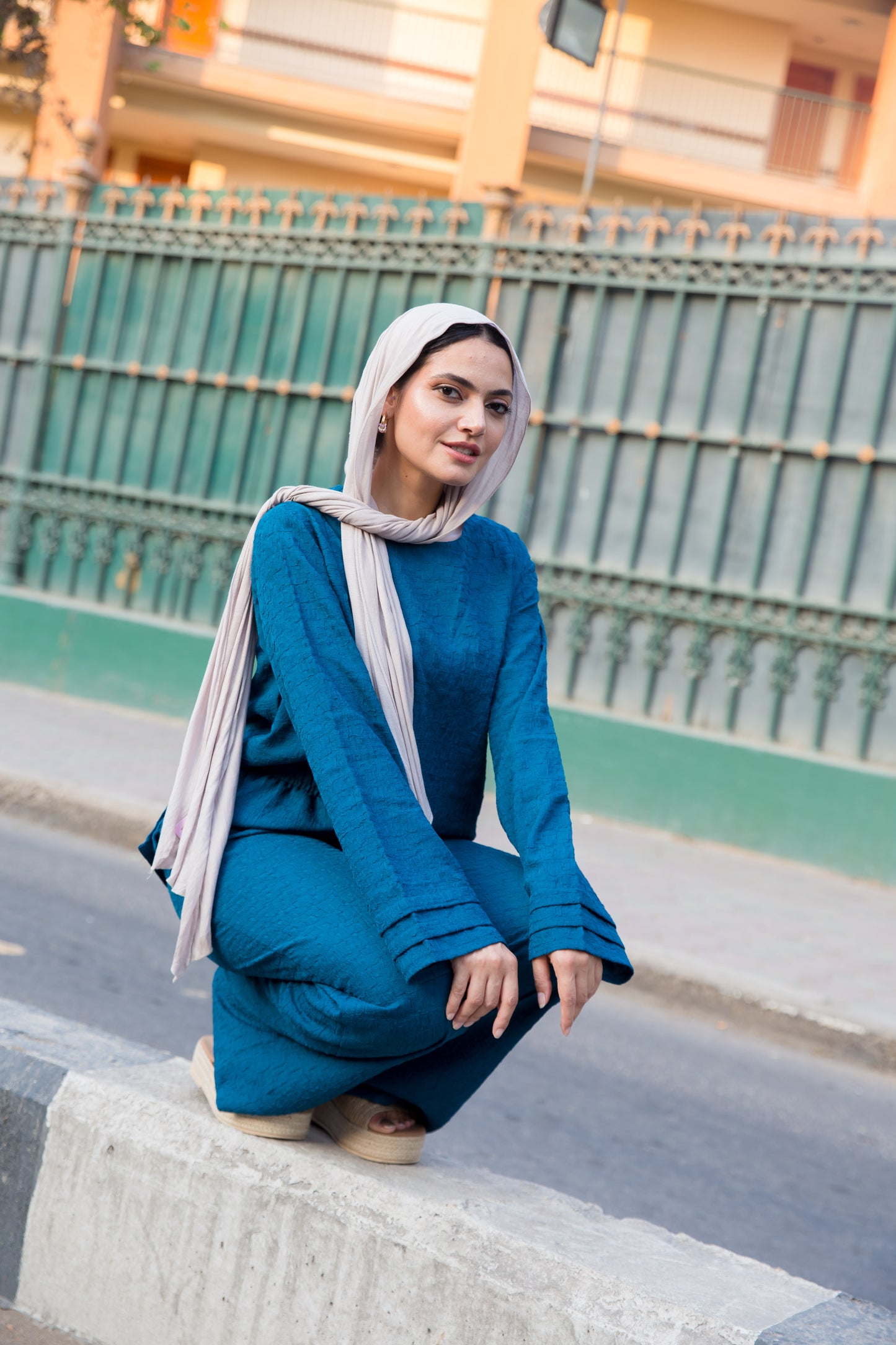Easy to wear set in teal