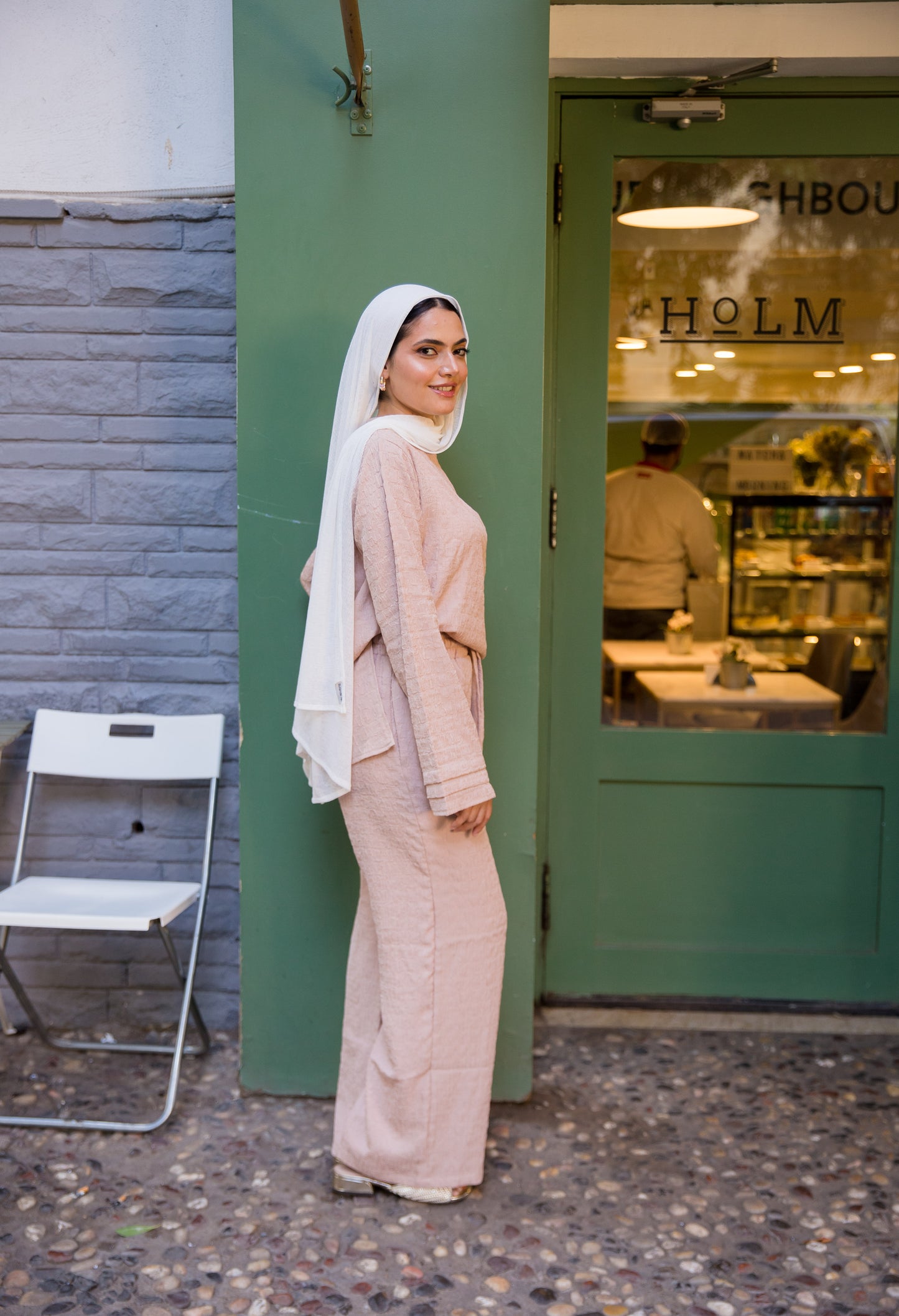 Easy to wear set in Nude beige
