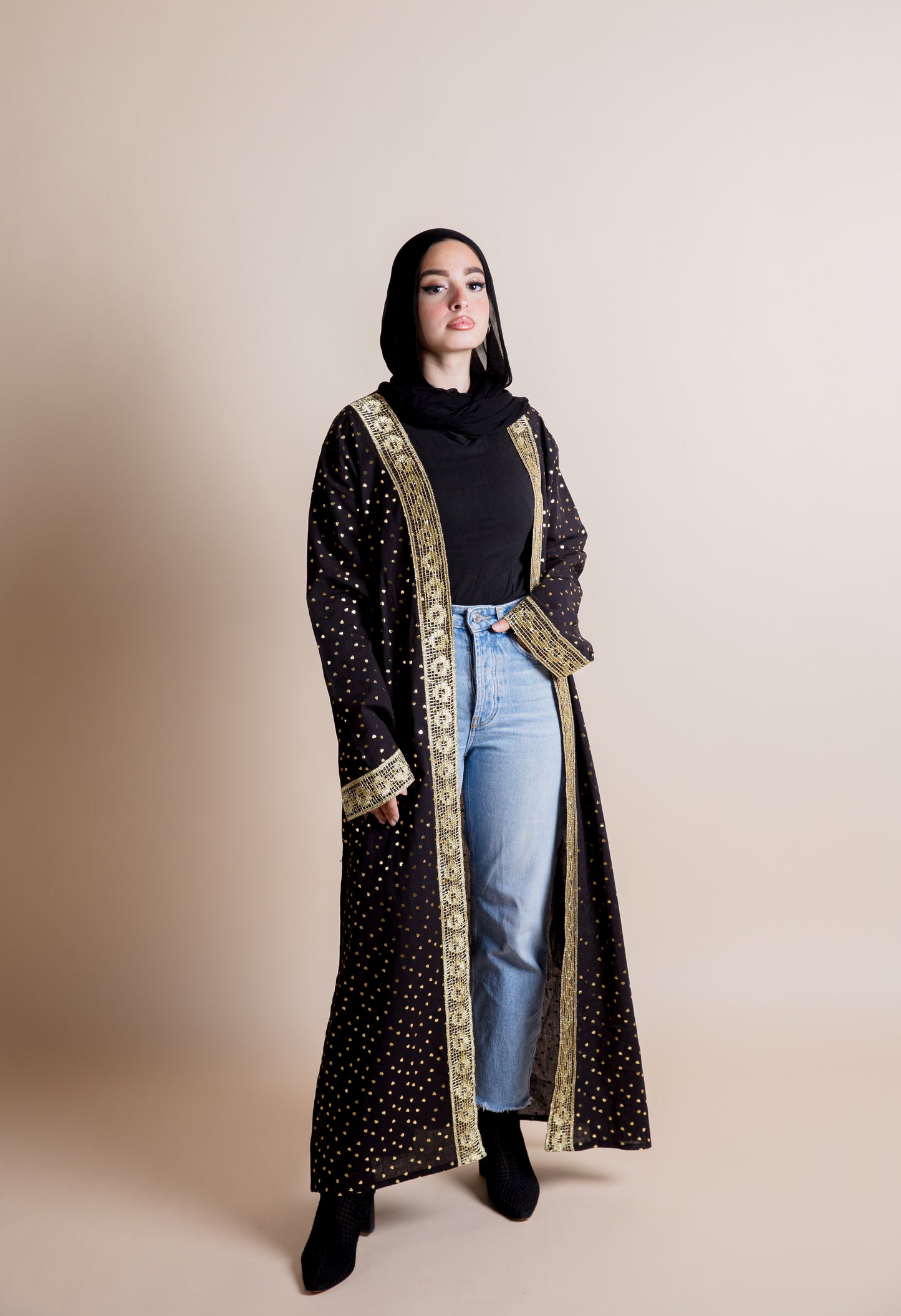 Hearts of gold kaftan in black