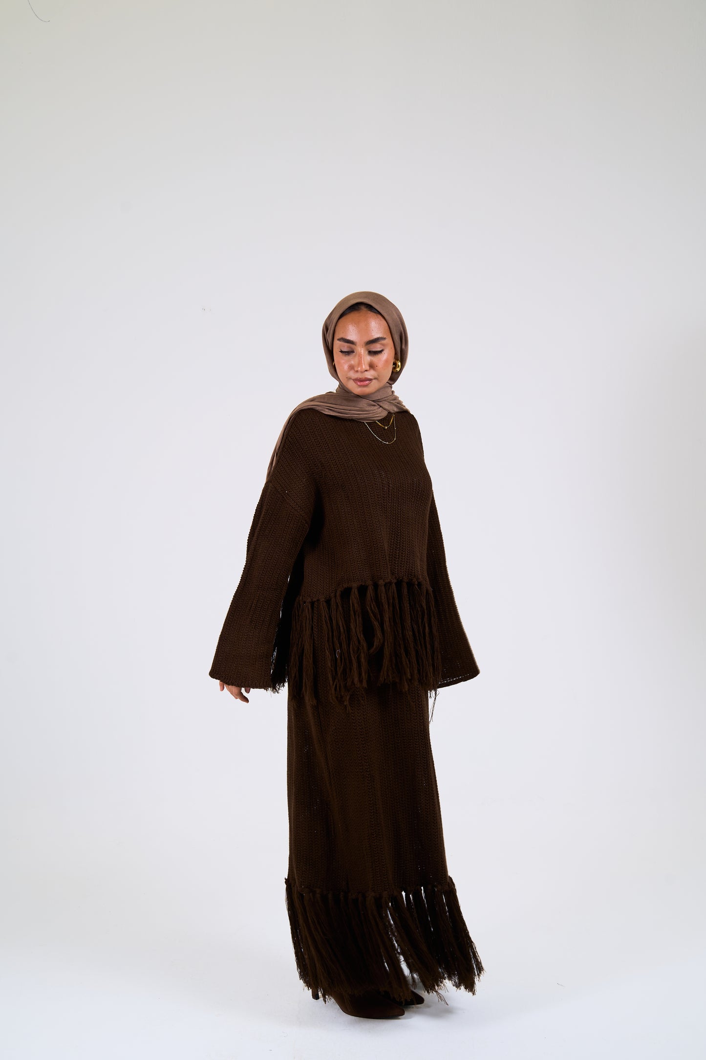 Tassel Flow set in brown