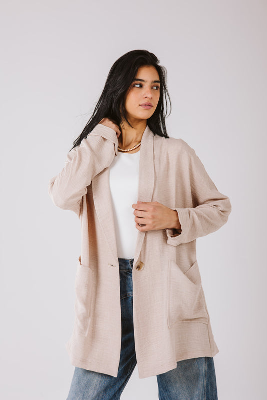 Not so serious blazer in beige.