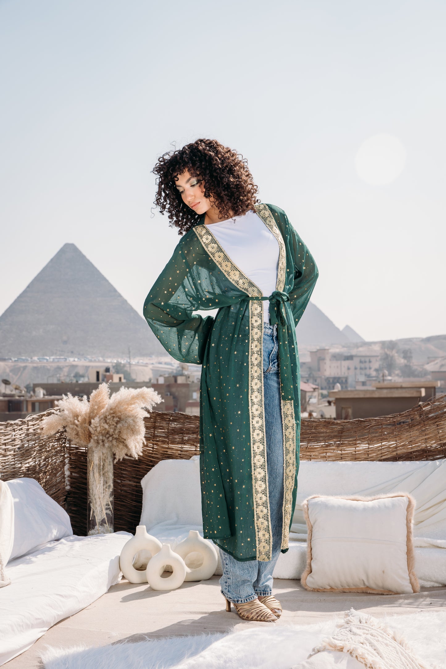 Leading lady stars kaftan in green (Pre order)