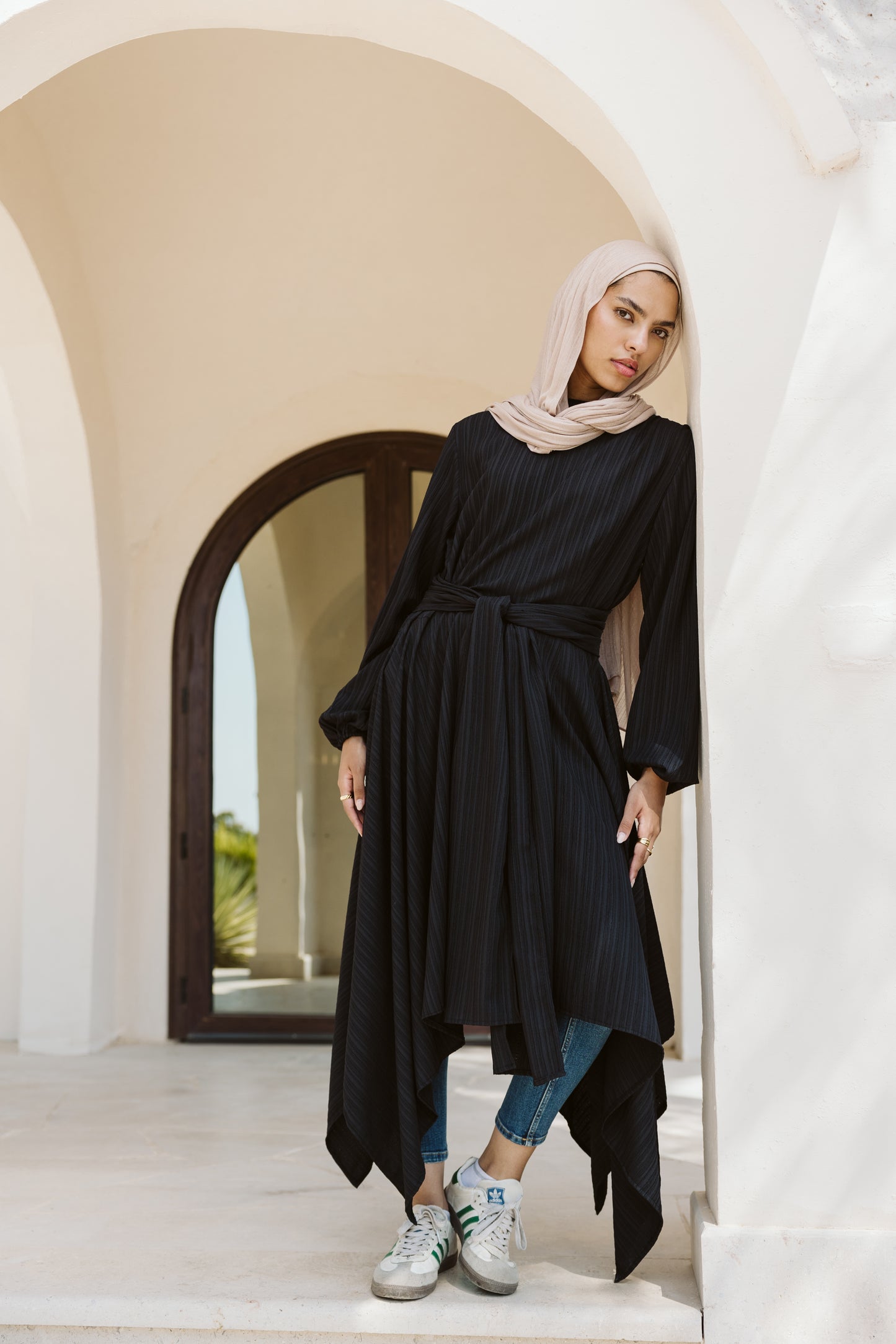 Asymmetrical dress in black