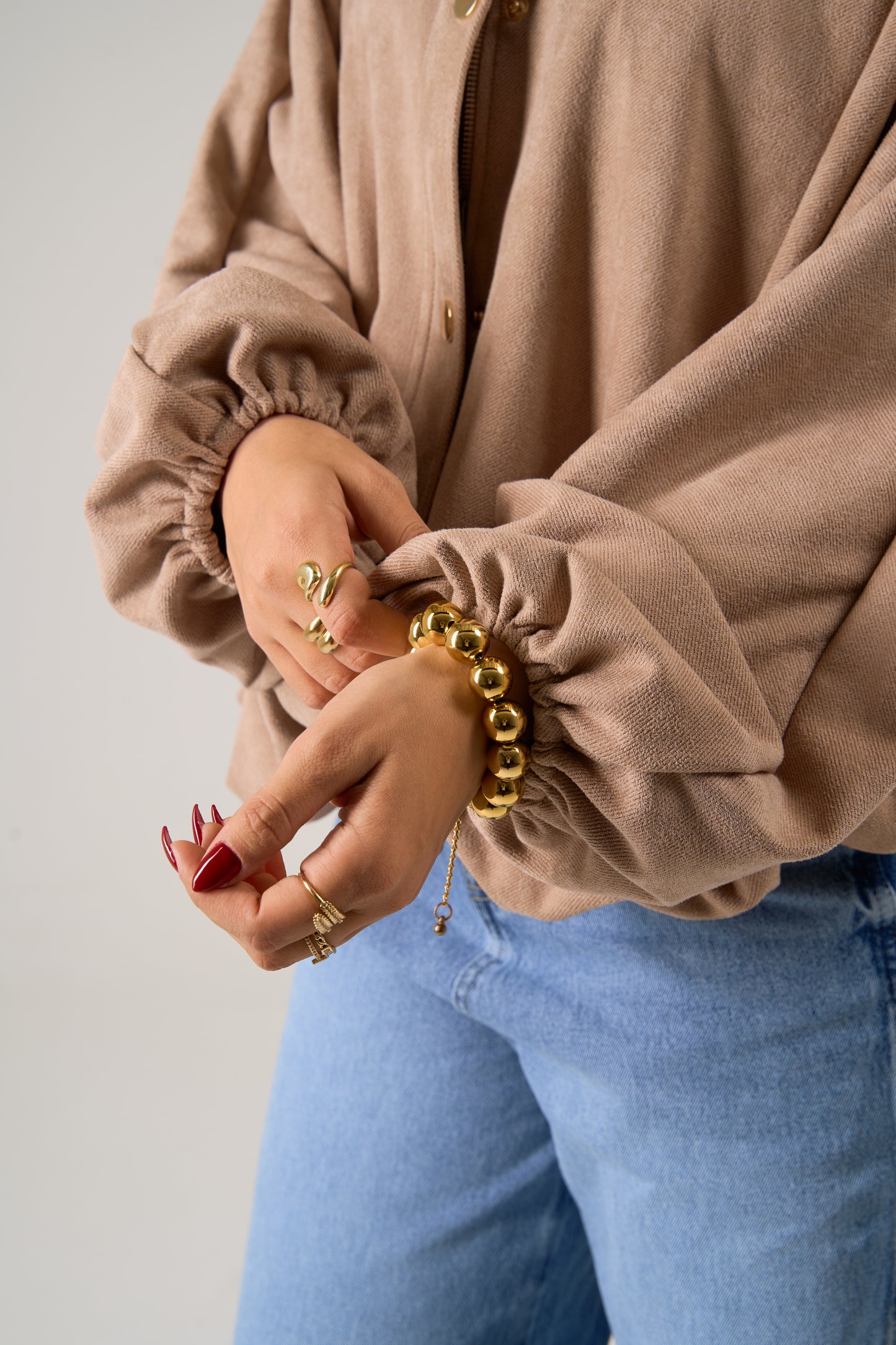 Balloon Jacket in Mocha