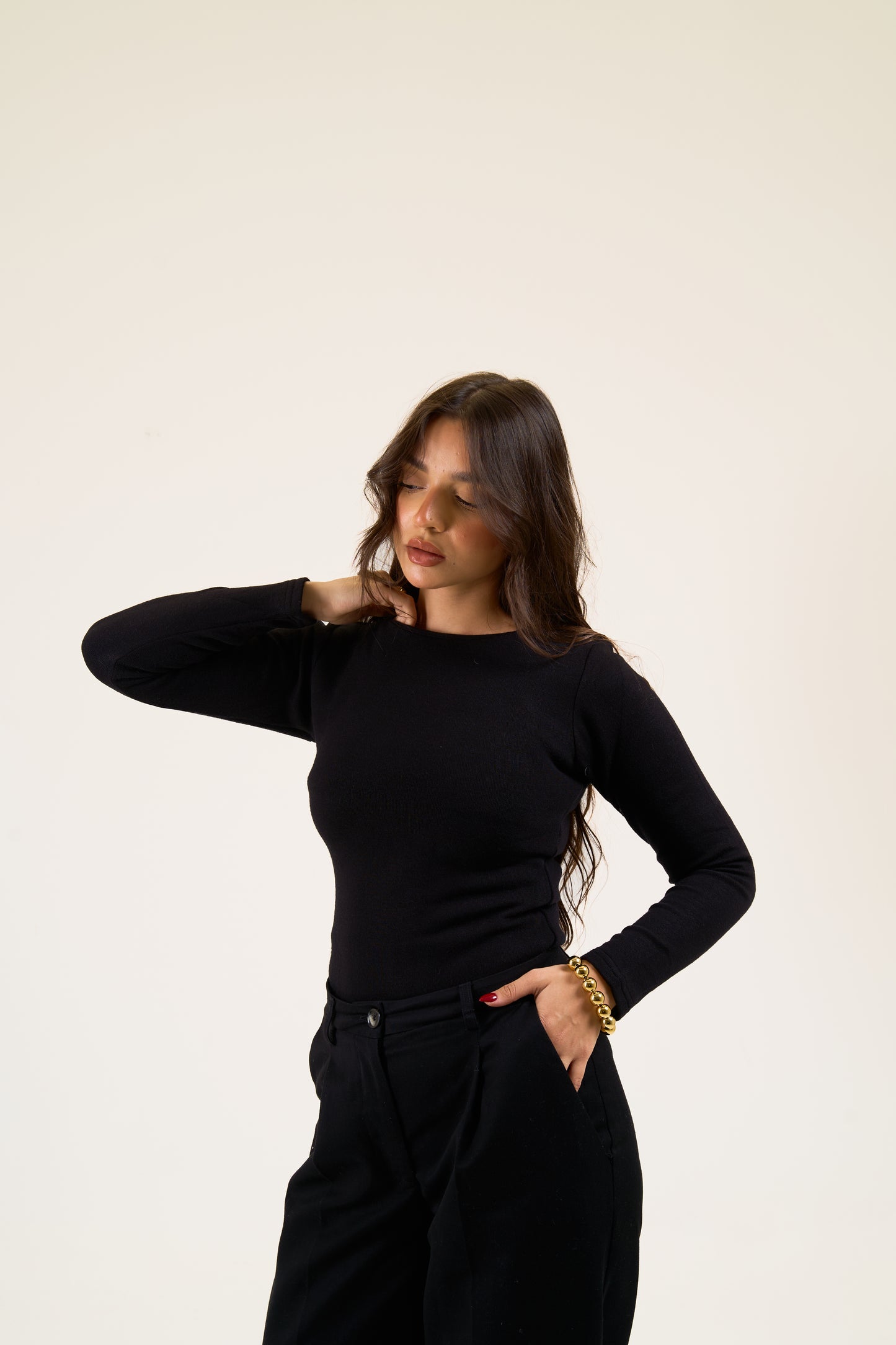 long sleeves basic top in black