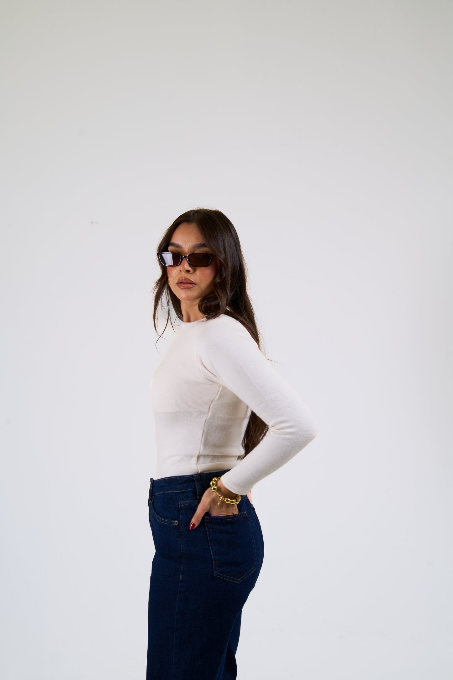 long sleeves basic top in Offwhite