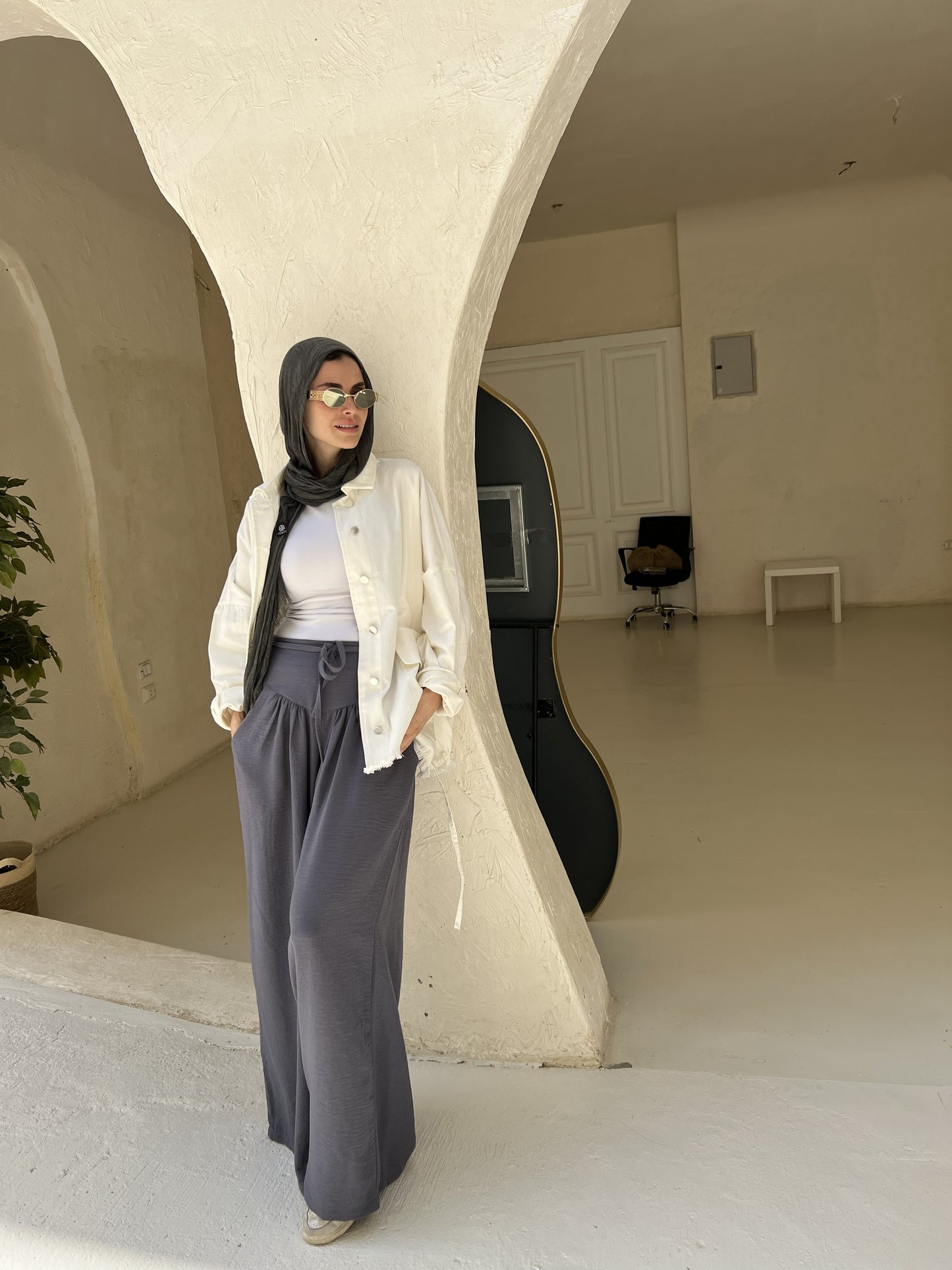 Snatched waist in Grey