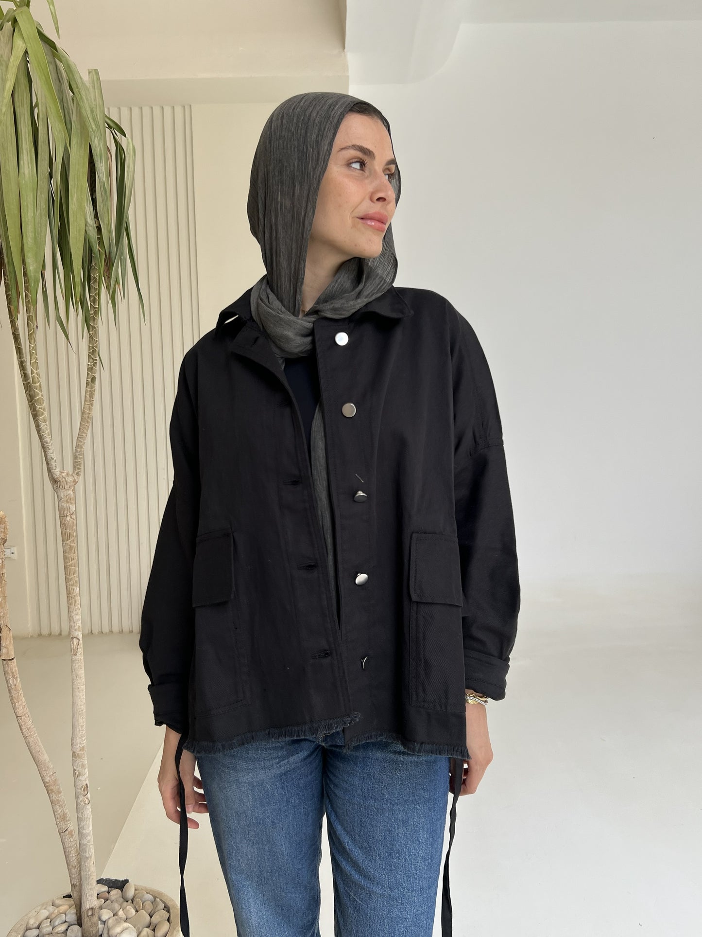 Gabardine jacket in Black (pre order)