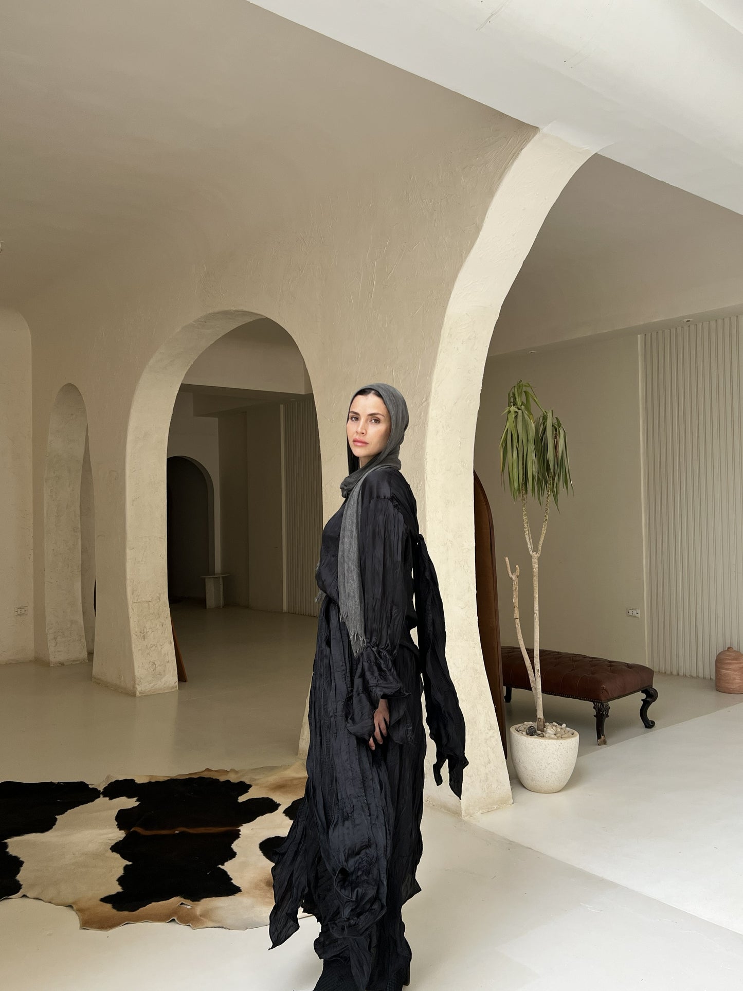 Satin plisse set in Black