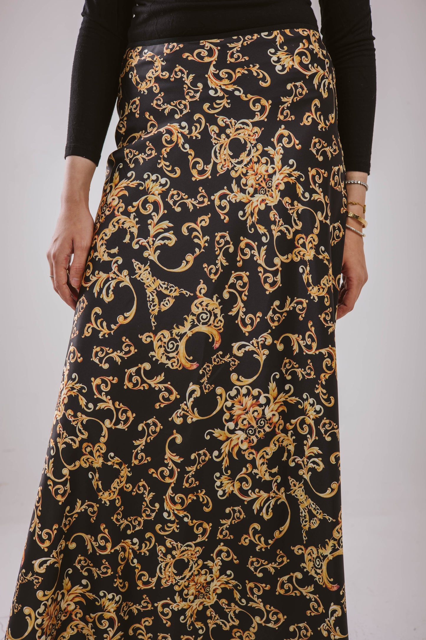 Goldenia skirt