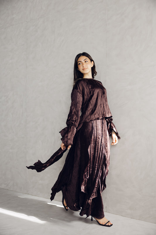 Satin plisse set in Burgundy