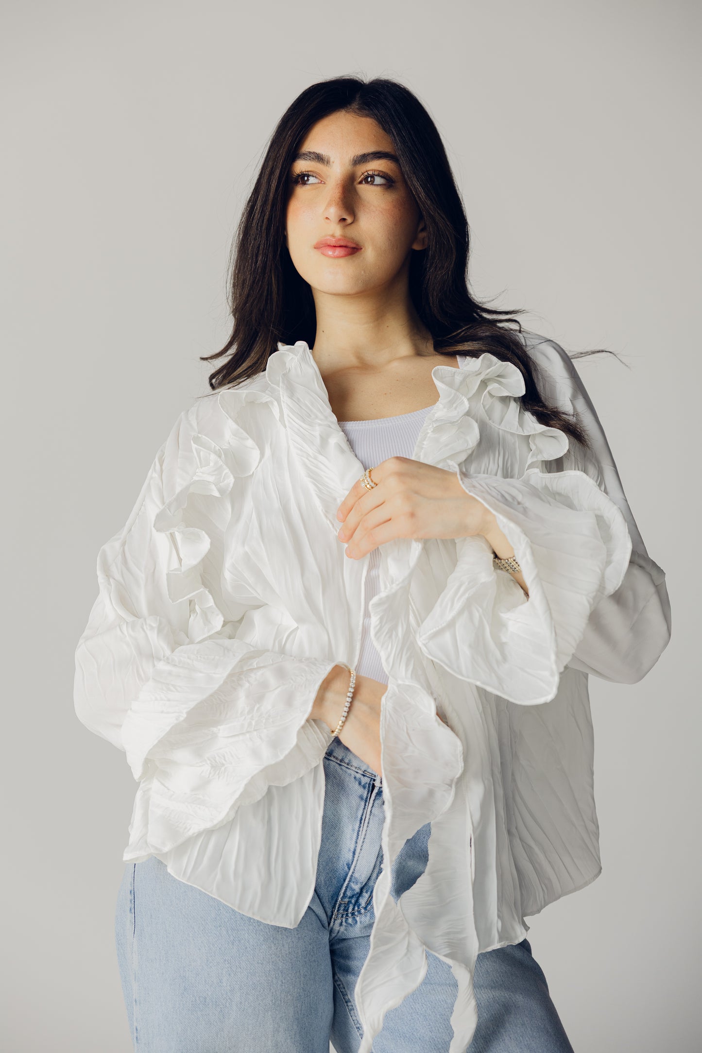 Ruffle top in white