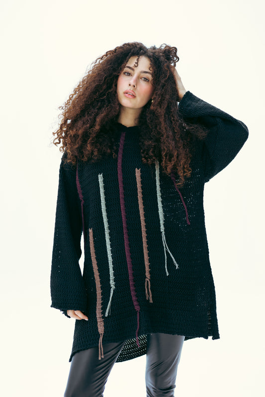 Stitches hoodie in black