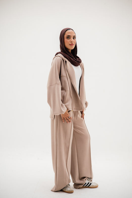 Soft Flow set in Mocha