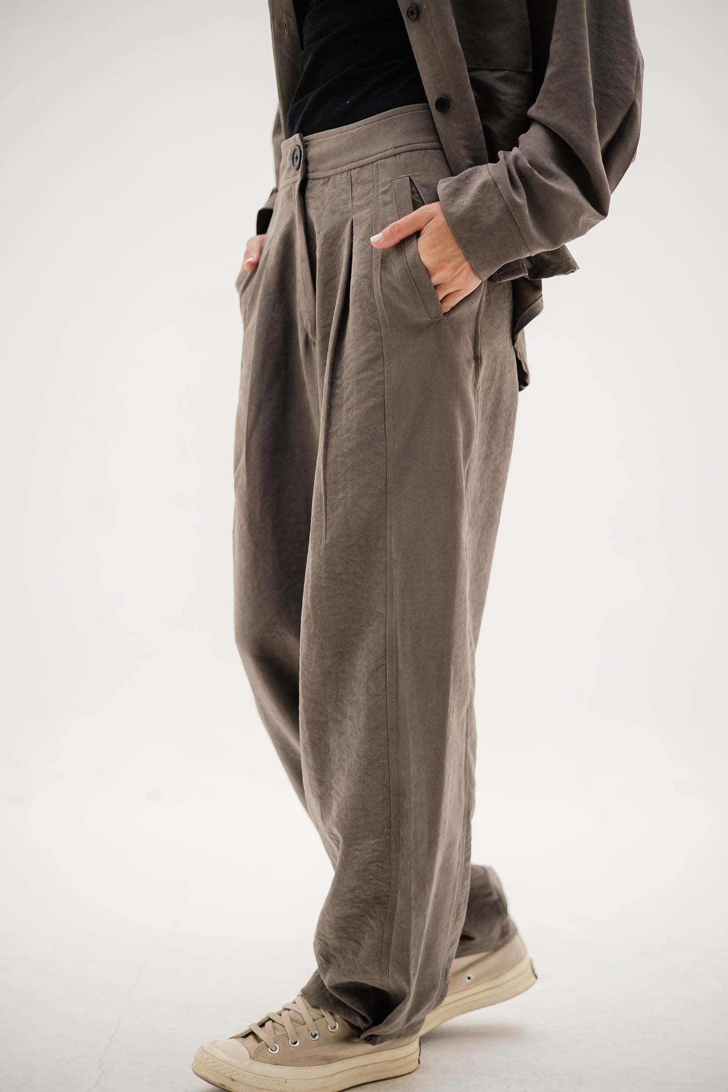 Soft Drape set in Dark Grey