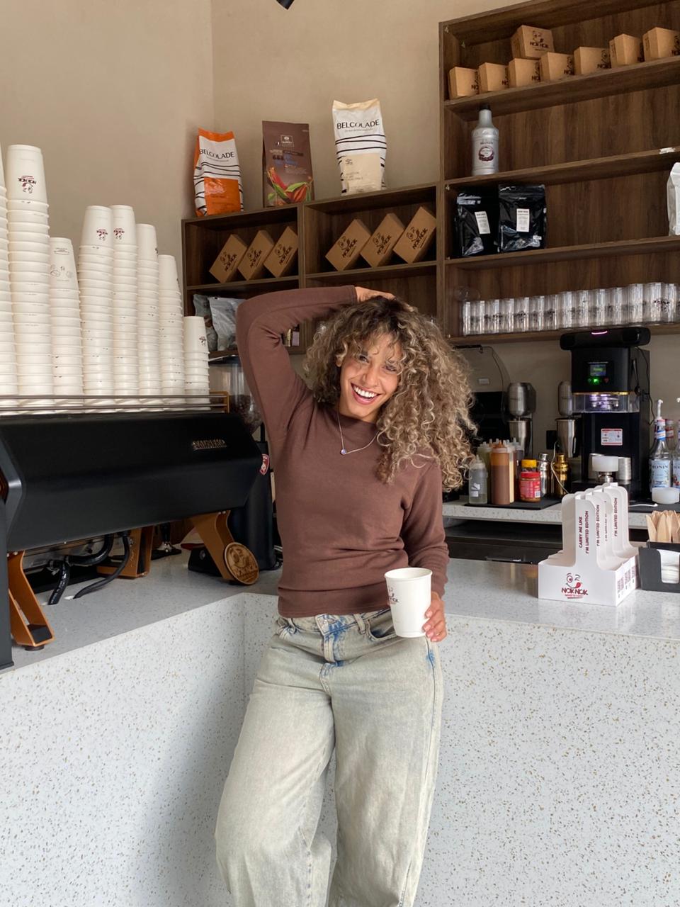 long sleeves basic top in brown