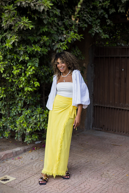 Wrap me skirt in yellow